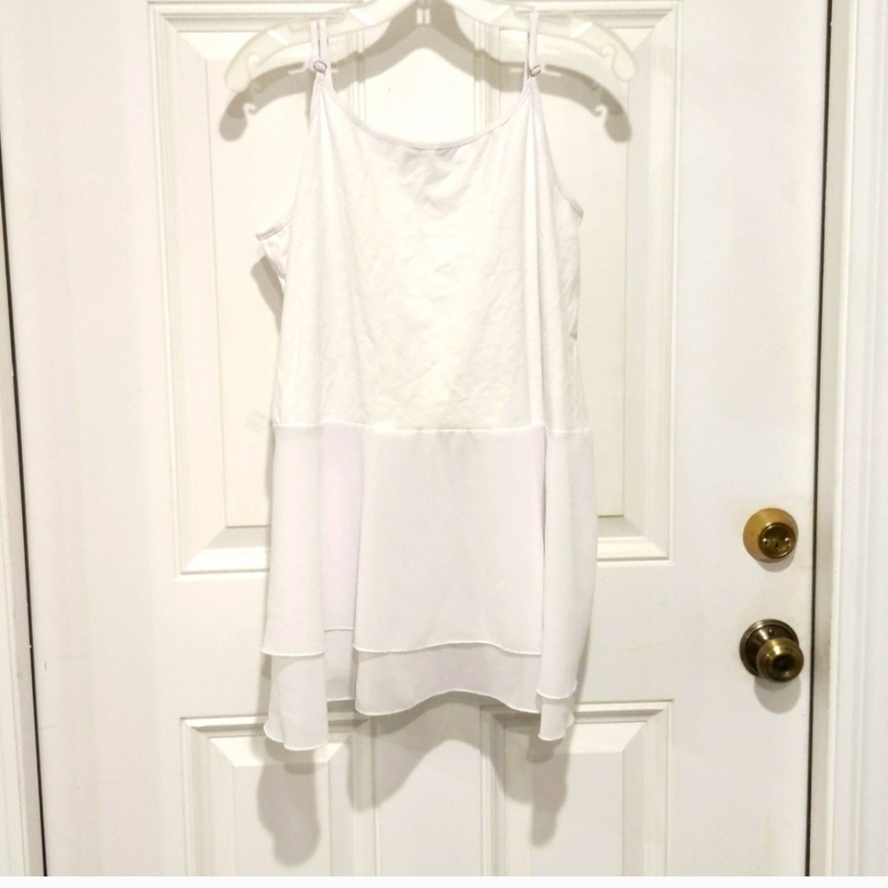 Chic White Women's Camisole Top